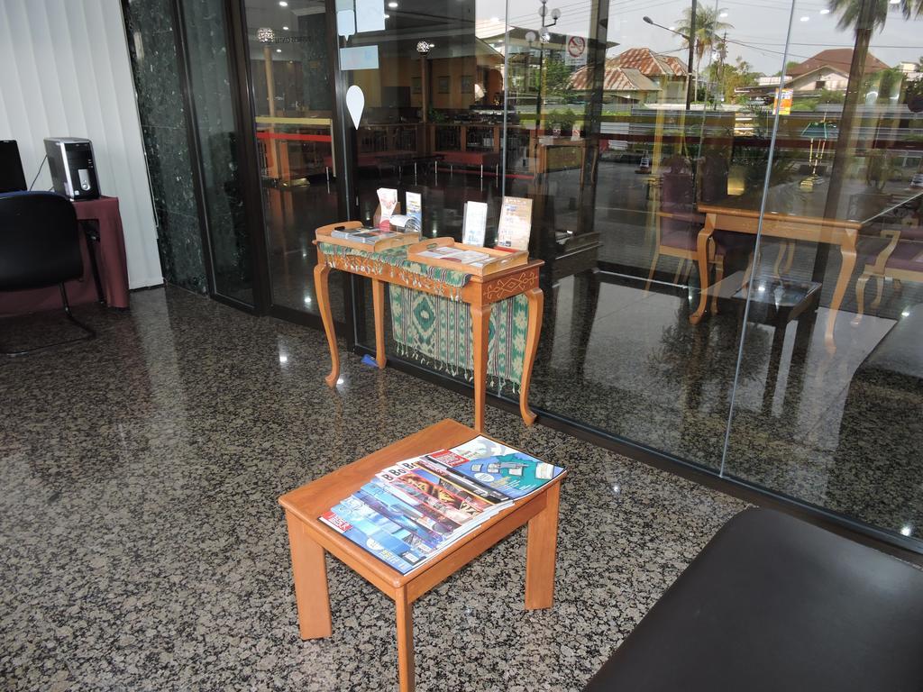 Hotel Grand Continental Kuching Exterior foto